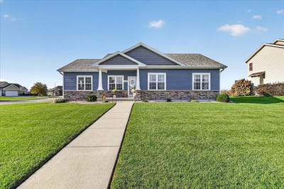 /international/us/424-rimrock-road-janesville-wi-110120588444/