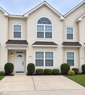 /international/us/2825-estella-way-chesapeake-va-110120017758/