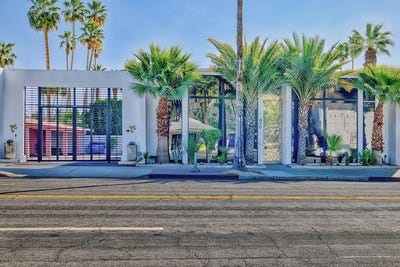/international/us/850-n-palm-canyon-drive-palm-springs-ca-110106433740/