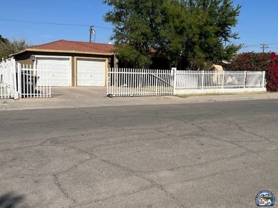 /international/us/817-e-6th-st-calexico-ca-110106155598/