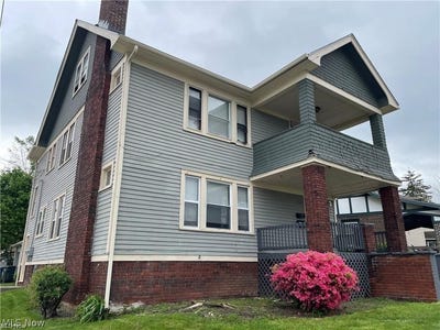 /international/us/3241-kildare-road-cleveland-heights-oh-110119793215/