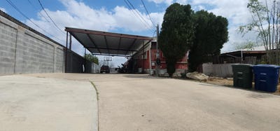 /international/us/213-s-urbahn-ave-laredo-tx-110106172113/