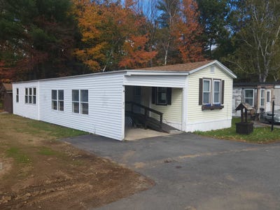 /international/us/141-lancaster-road-gorham-nh-110120488968/