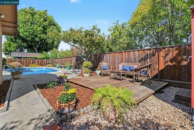 /international/us/340-greenway-dr-martinez-ca-110119960922/