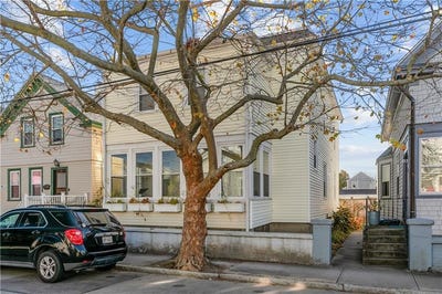 /international/us/31-w-narragansett-avenue-newport-ri-110102189658/