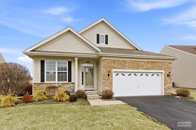 /international/us/836-colchester-drive-oswego-il-110105520633/