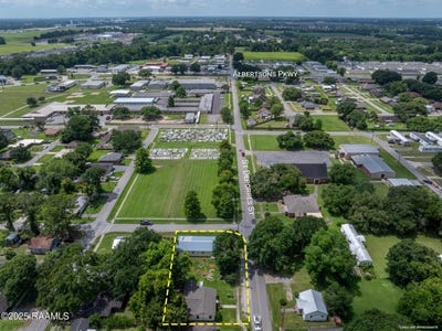 /international/us/229-saint-de-porres-street-broussard-la-110104519248/
