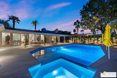 /international/us/2367-s-yosemite-dr-palm-springs-ca-110096972583/