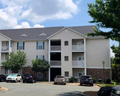 /international/us/3015-winston-drive-burlington-nc-110098615962/