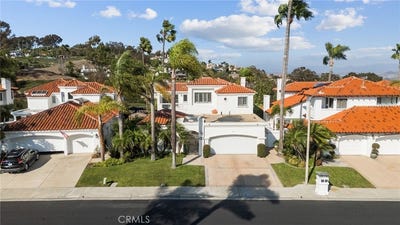 /international/us/9-terraza-del-mar-dana-point-ca-110119994935/