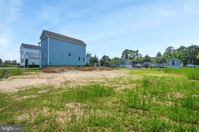 /international/us/lot-4-clarkson-ln-chincoteague-va-110109084576/
