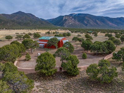/international/us/3402-state-highway-522-questa-nm-110103619689/