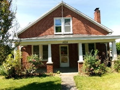 /international/us/1604-parkersburg-tpke-swoope-va-110109159623/