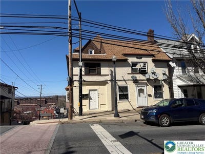 /international/us/1201-e-4th-street-bethlehem-city-pa-110107241166/
