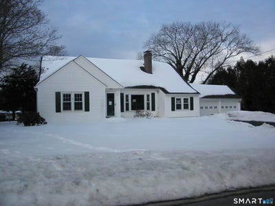 /international/us/31-woodland-drive-norwich-ct-110105784380/