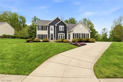 /international/us/315-ruby-lane-streetsboro-oh-110108033992/