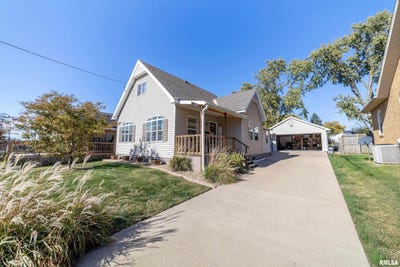 /international/us/1231-locust-street-quincy-il-110120894270/