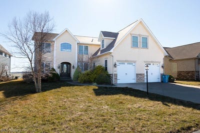 /international/us/7016-e-sunview-drive-lakeside-marblehead-oh-110106845004/