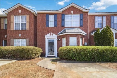 /international/us/5559-strathmoor-manor-circle-lithonia-ga-110108295481/