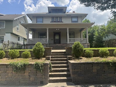 /international/us/1108-n-fountain-boulevard-springfield-oh-110100427340/