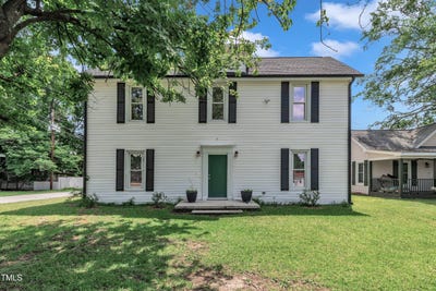 /international/us/141-s-broad-street-e-angier-nc-110100018350/