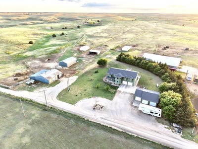 /international/us/1465-200th-ave-hays-ks-110108091078/