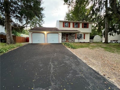 /international/us/4124-n-mesa-lane-liverpool-ny-110120001542/