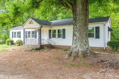 /international/us/201-lee-black-road-cherryville-nc-110098987648/