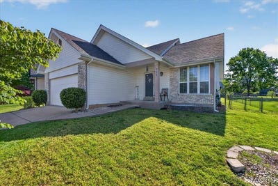 /international/us/328-bristol-place-o-fallon-mo-110107573071/