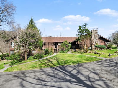/international/us/3815-east-parkway-gatlinburg-tn-110106566753/