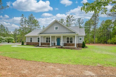 /international/us/120-edgewater-drive-west-end-nc-110119498386/