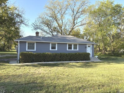 /international/us/16862-w-washington-street-gurnee-il-110108080224/