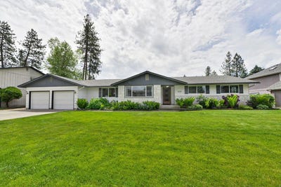 /international/us/6915-w-johannsen-ave-nine-mile-falls-wa-110108617848/