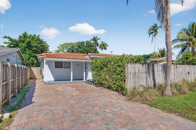 /international/us/1029-ne-9th-avenue-fort-lauderdale-fl-110107796290/