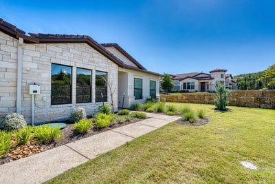 /international/us/101-amiata-horseshoe-bay-tx-110099554291/