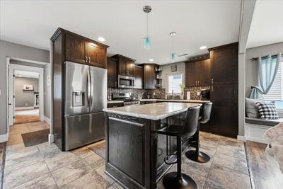 /international/us/613-st-andrew-street-rapid-city-sd-110106269405/