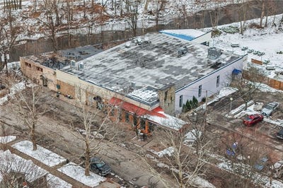 /international/us/202-e-falls-street-ithaca-ny-110108393611/