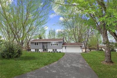 /international/us/2040-166th-lane-ne-ham-lake-mn-110106550668/