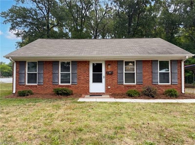 /international/us/304-field-street-graham-nc-110108976789/