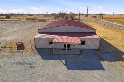 /international/us/12292-highway-30-erick-ok-110104870405/