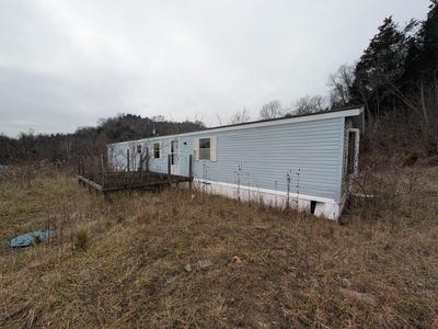 /international/us/5595-state-road-56-vevay-in-110104429642/