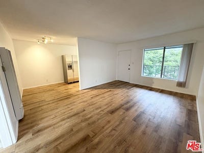 /international/us/534-santa-clara-ave-venice-ca-110104273208/
