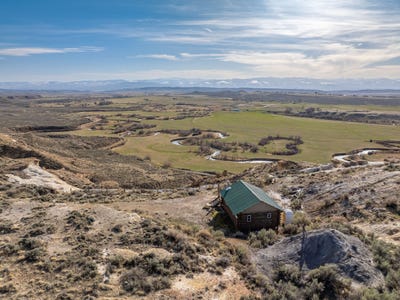 /international/us/00-coal-mine-road-lander-wy-110099040170/