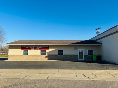 /international/us/10524-george-ave-auburndale-wi-110103593629/