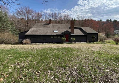 /international/us/266-n-haverhill-road-kensington-nh-110104586478/