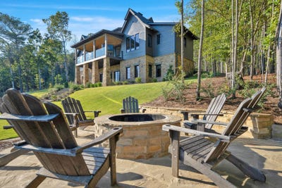 /international/us/2640-county-road-102-bremen-al-110107715496/