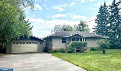 /international/us/8128-long-lake-rd-eveleth-mn-110109084492/