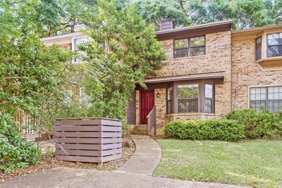 /international/us/3955-bothwell-terrace-tallahassee-fl-110099069089/