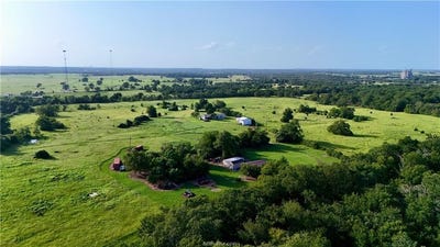 /international/us/6074-addison-lane-franklin-tx-110101190411/