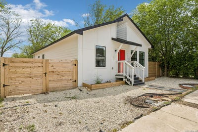 /international/us/1722-w-ridgewood-ct-san-antonio-tx-110107231198/